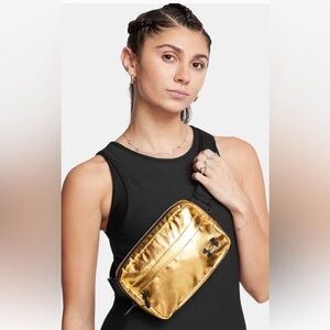 Under Armour UA Loudon Metallic GOLD Waist Bag Crossbody NWT